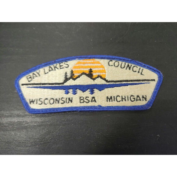 Bay-Lakes Council BSA Patch Wisconsin Michigan Boy Scouts Sunset Design Vintage - Picture 3 of 3
